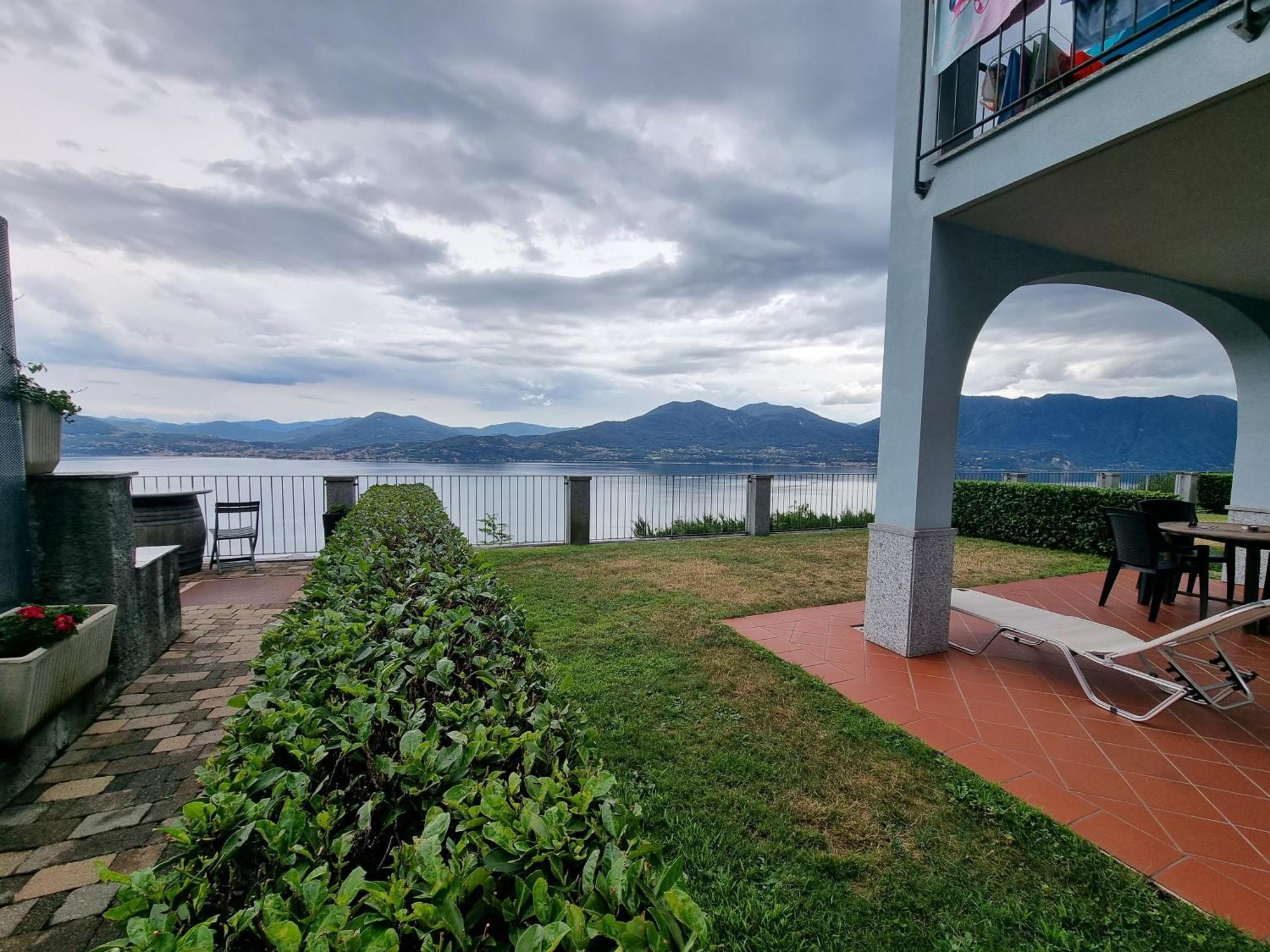 Residence Il Vigneto Oggebbio Exterior photo